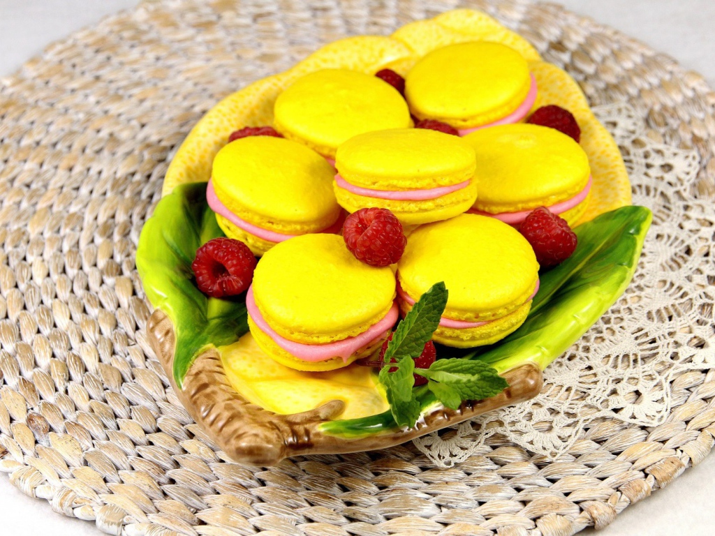 Печенье в лимонной глазури