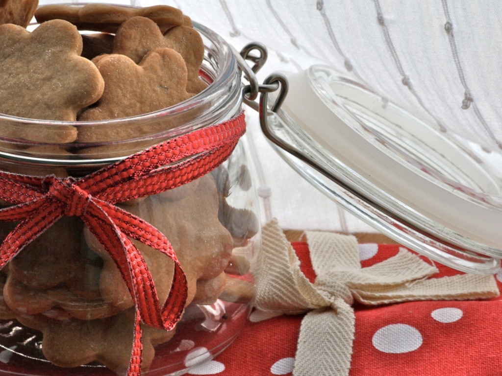 Банка домашнего печенья