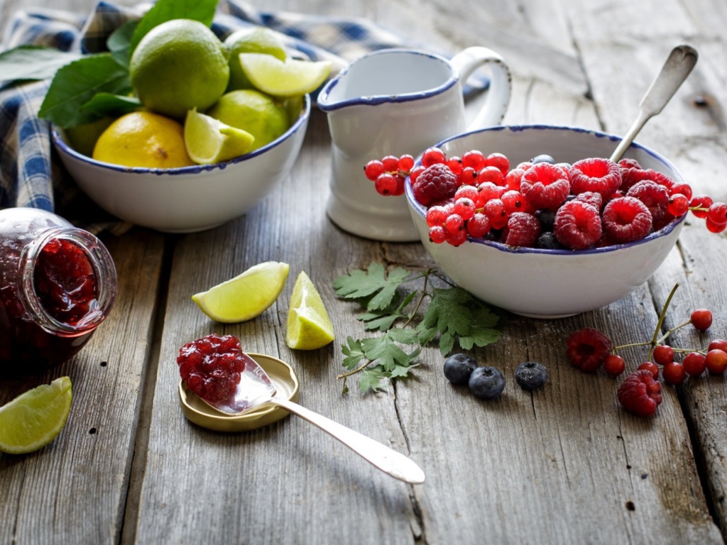 Чаепитие в саду