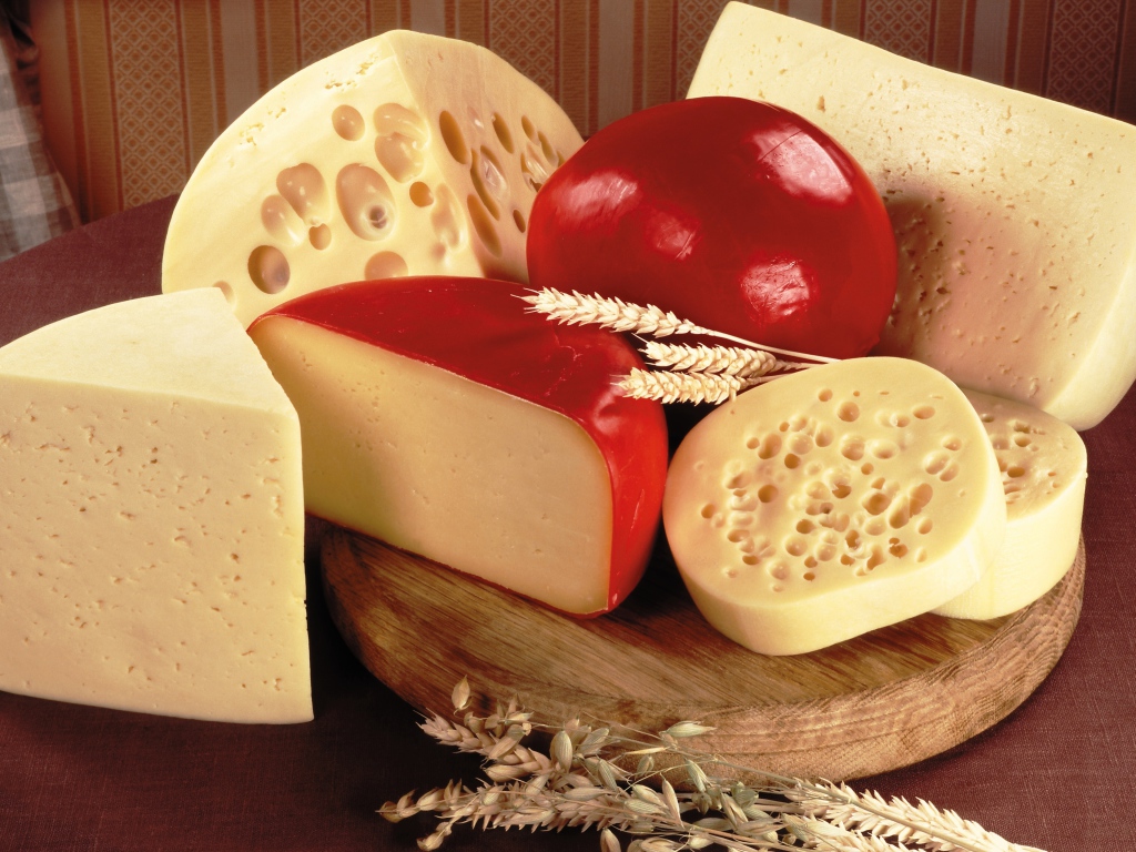 Разные сорта сыра