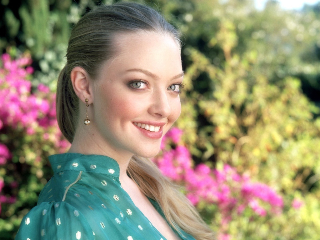 Популярная супермодель Аманда Сайфред