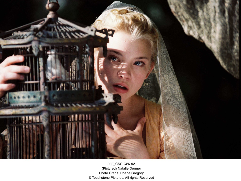 Популярная Натали Дормер