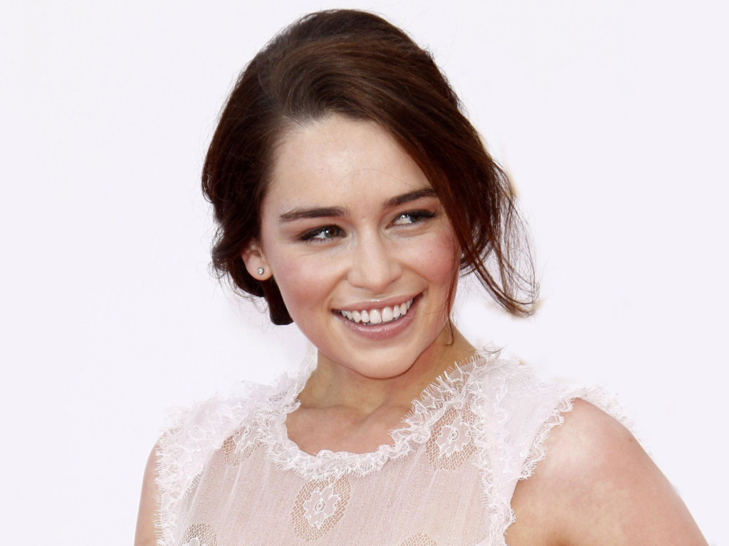 Очаровательная Эмилия Кларк