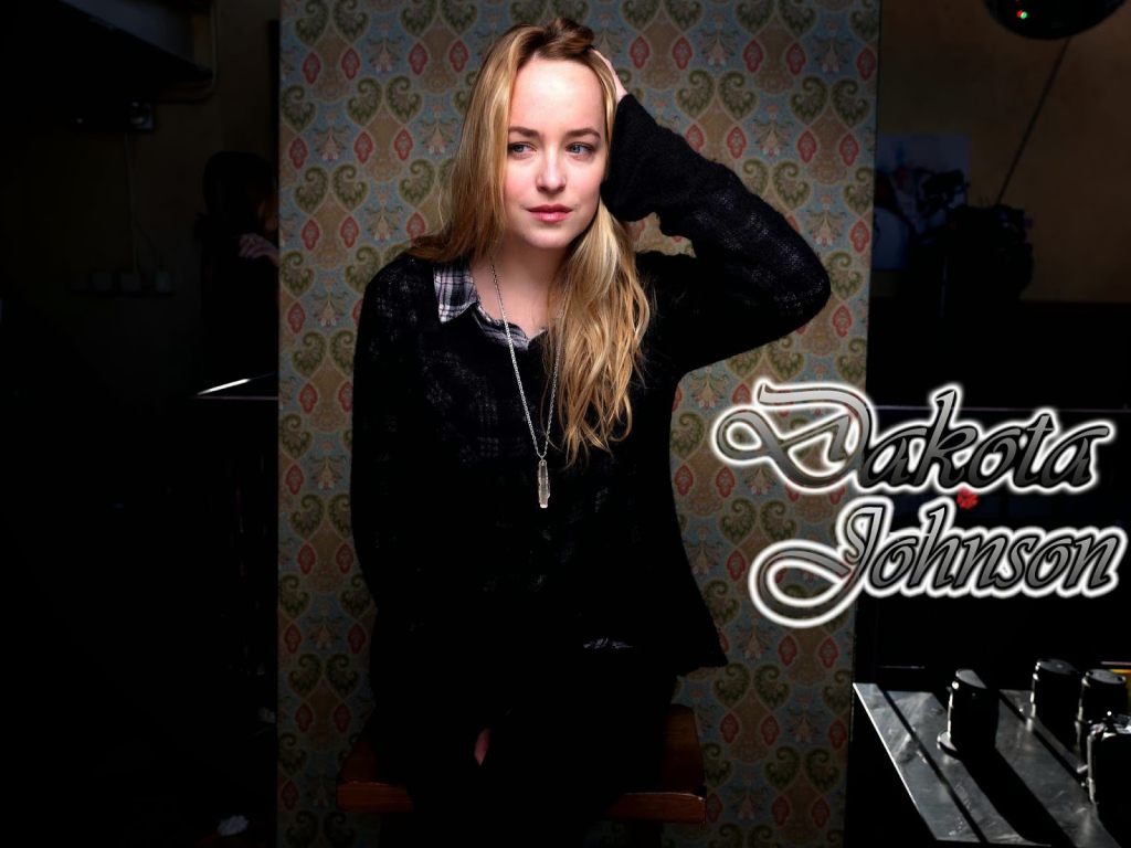 Популярная актриса Дакота Джонсон