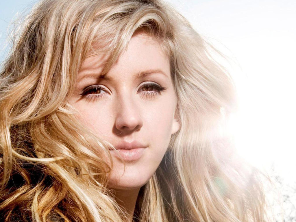 Красивая актриса Дакота Джонсон