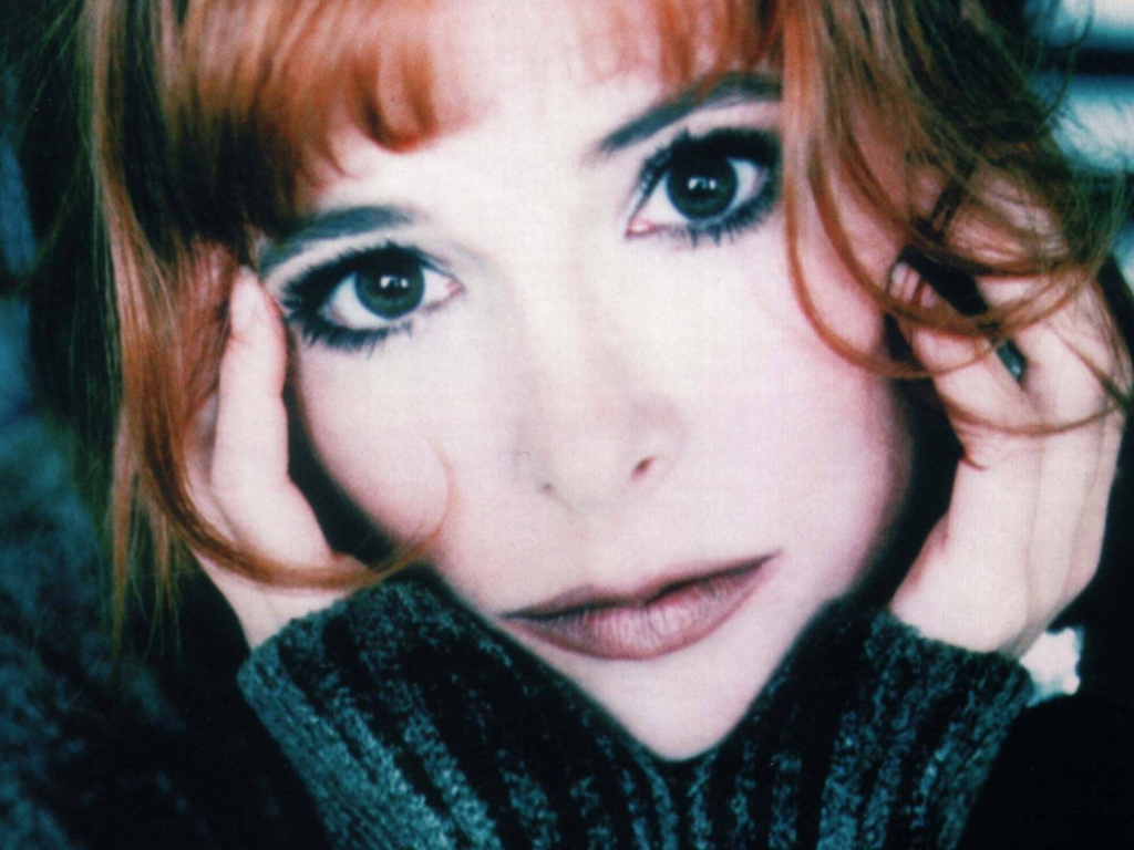 Знаменитая Милен Фармер