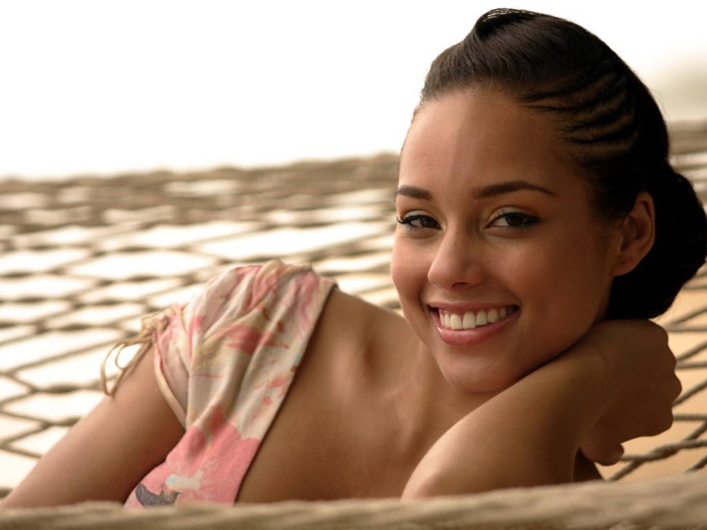 Певица Алисия Кейс