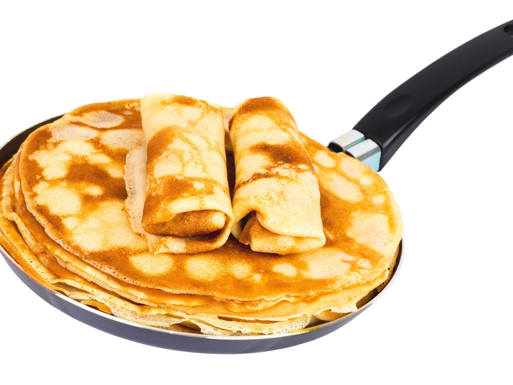 Сковорода блинов на Масленицу