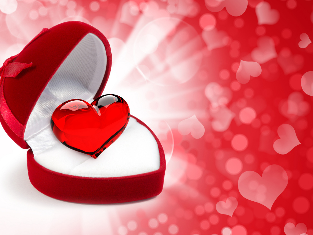 Сердце в коробке на День Святого Валентина 14 февраля