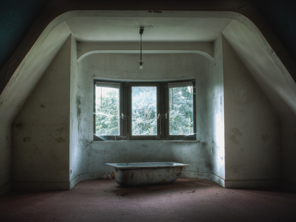 Заброшенный дом