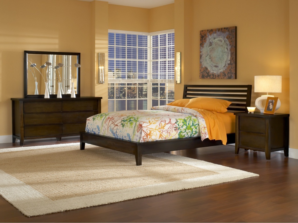 Желтая спальня