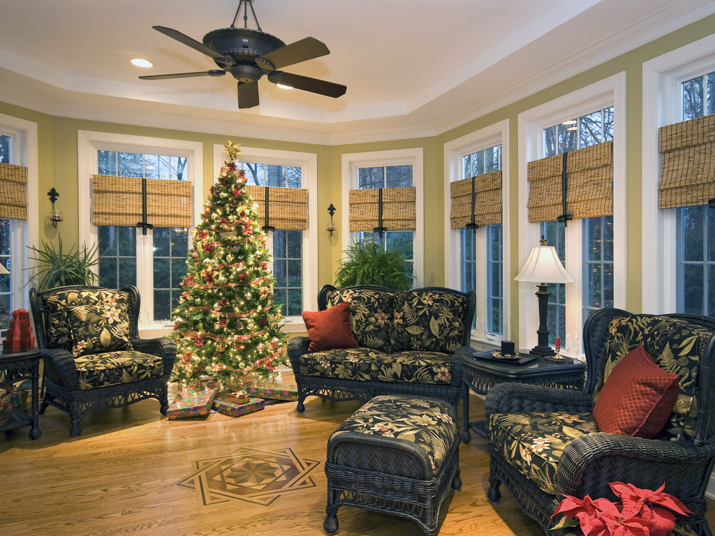 Комната украшенная на Рождество