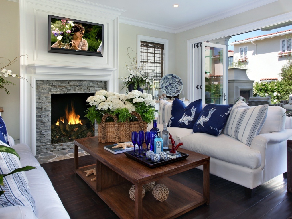 Комната с камином