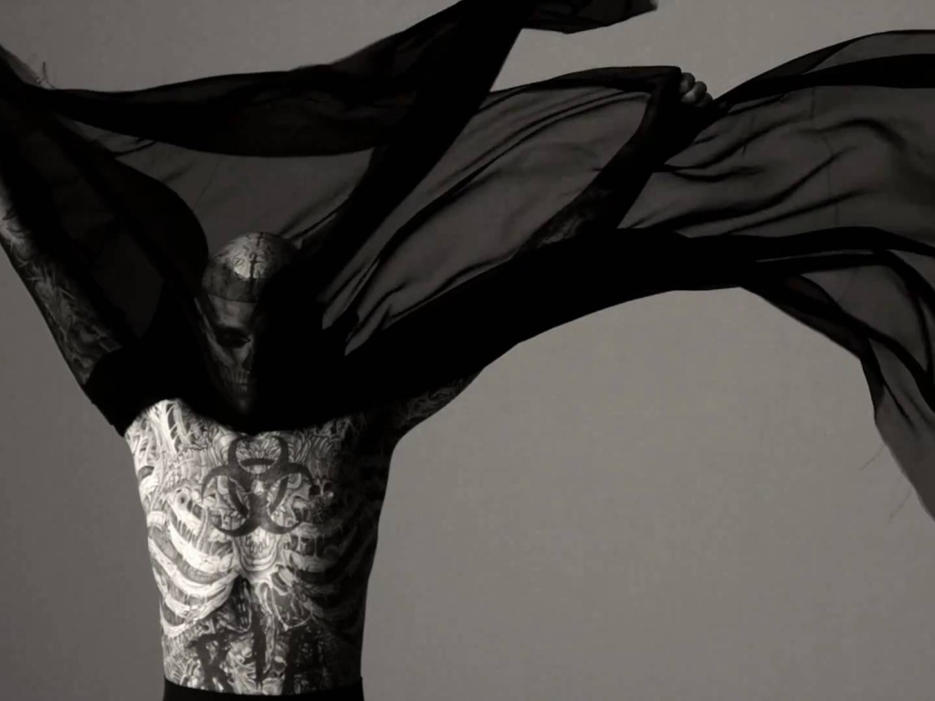 Популярная суперзвезда Рик Жене