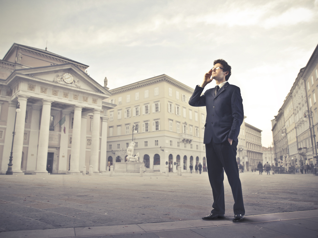 Мужчина в городе