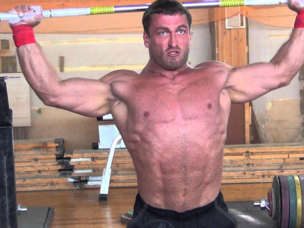 Славный спортсмен Дмитрий Клоков