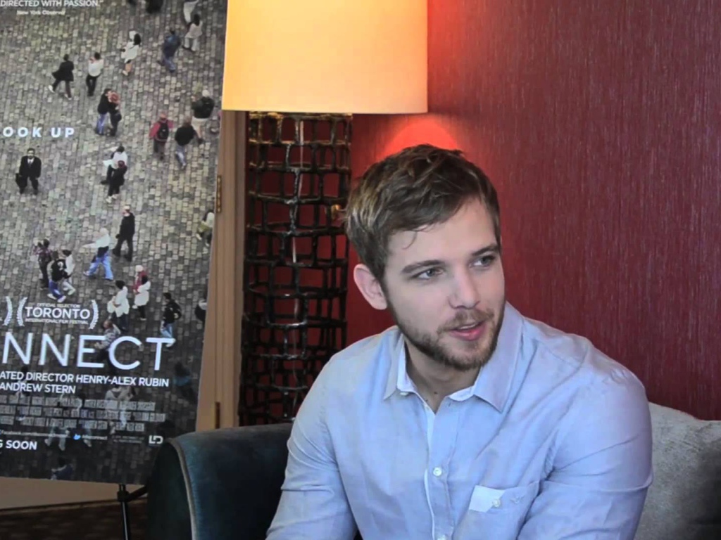 Популярный Макс Тириот