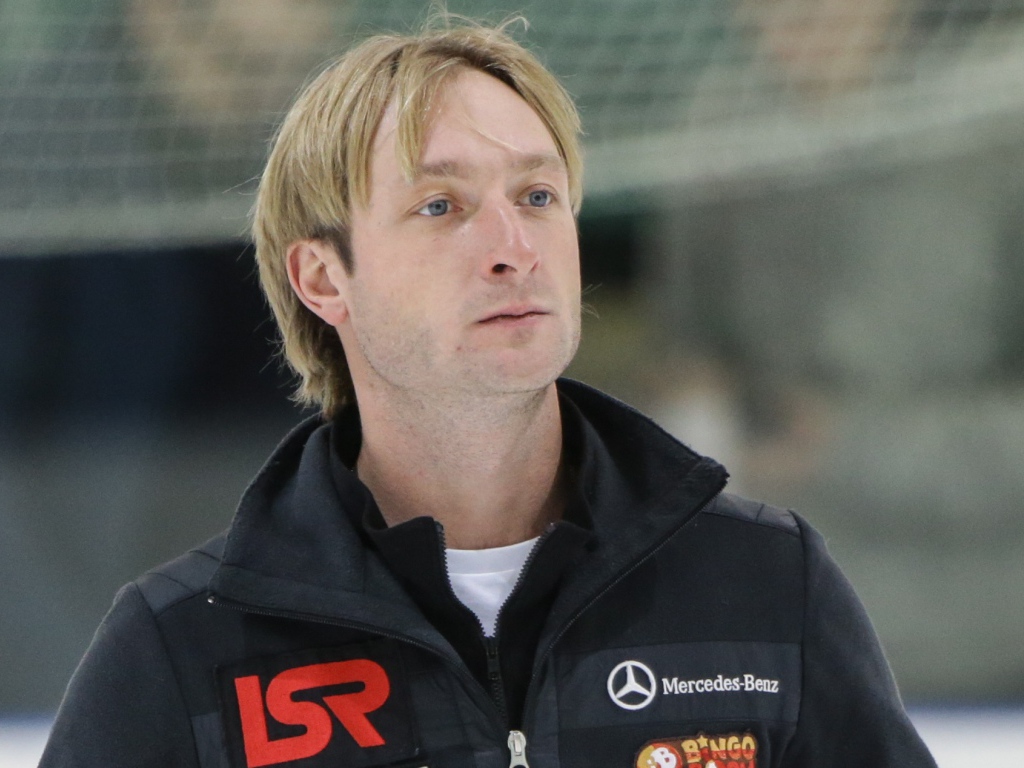 Евгений Плющенко на льду