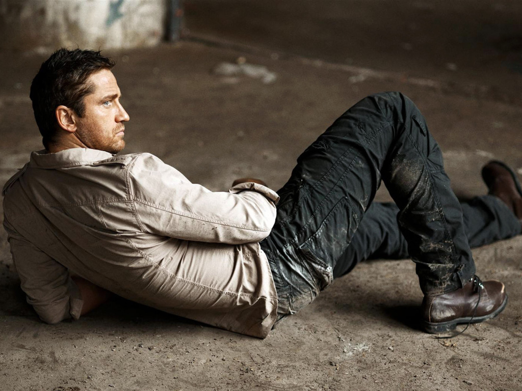 Известный Джерард Батлер