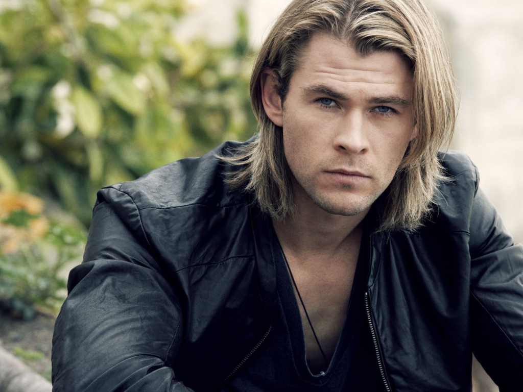 Популярный актер Крис Хемсворт