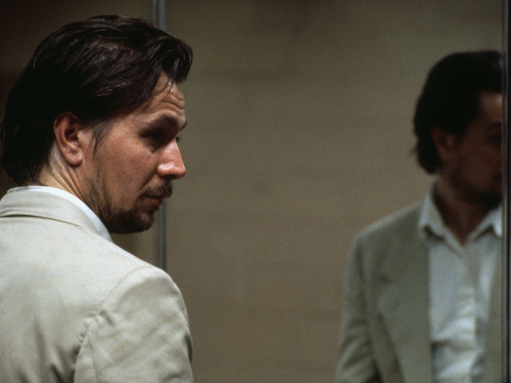 Гари Олдман в фильме профессионал