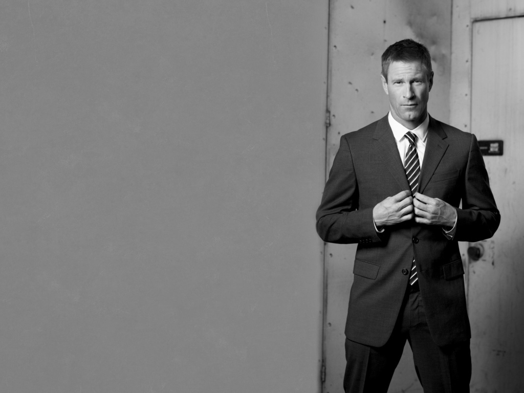 Аарон Экхарт актер