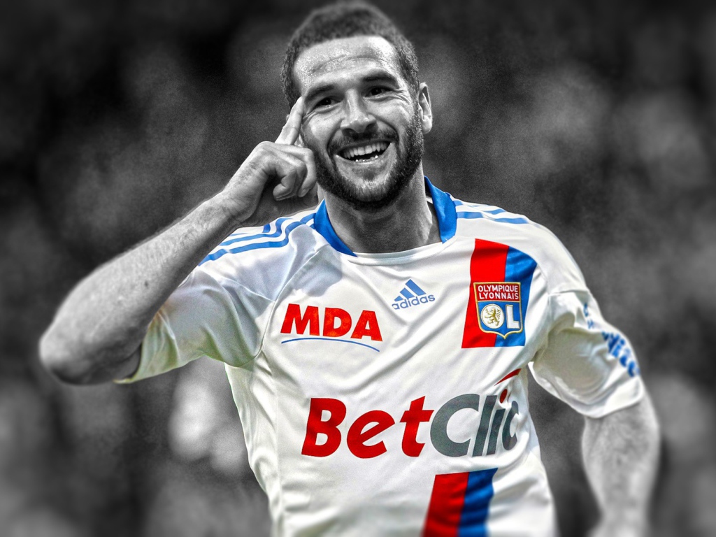 Французский футболист Лисандро Лопез