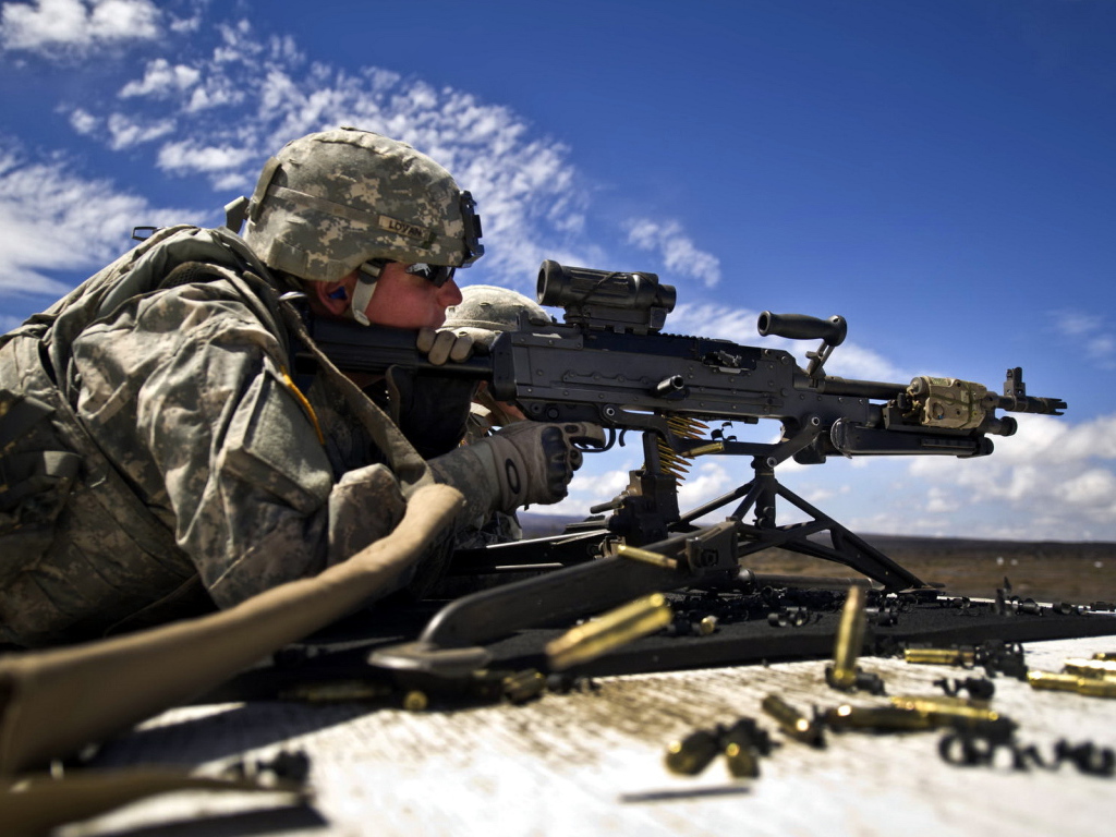 Стрельба из пулемета