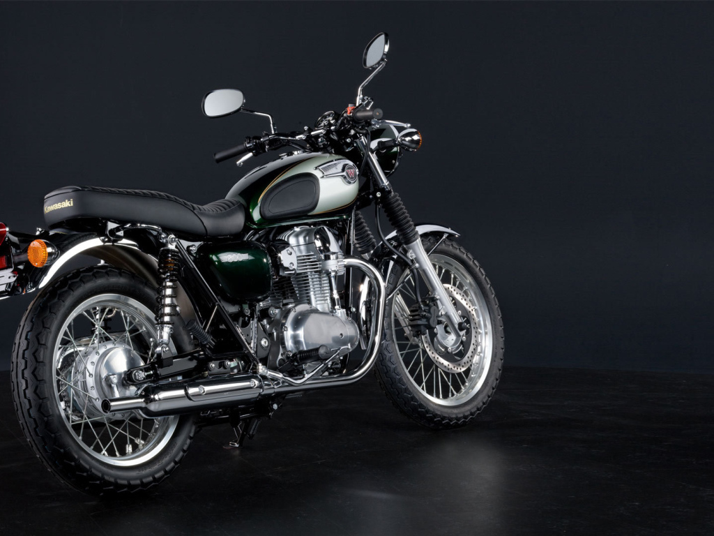 Красивый мотоцикл Kawasaki W 800