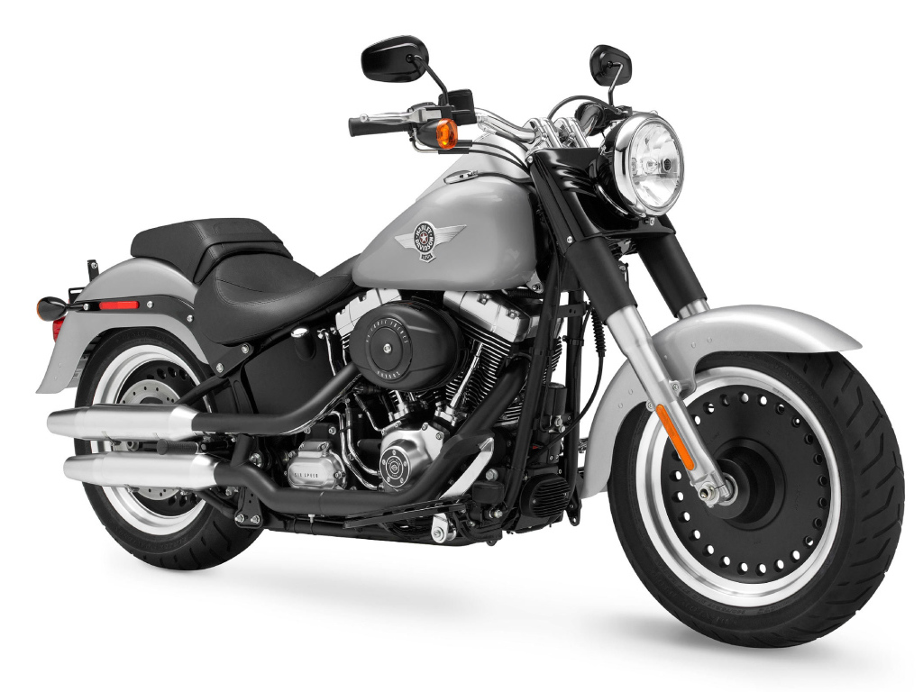 Красивый мотоцикл в москве Harley-Davidson Fat Boy
