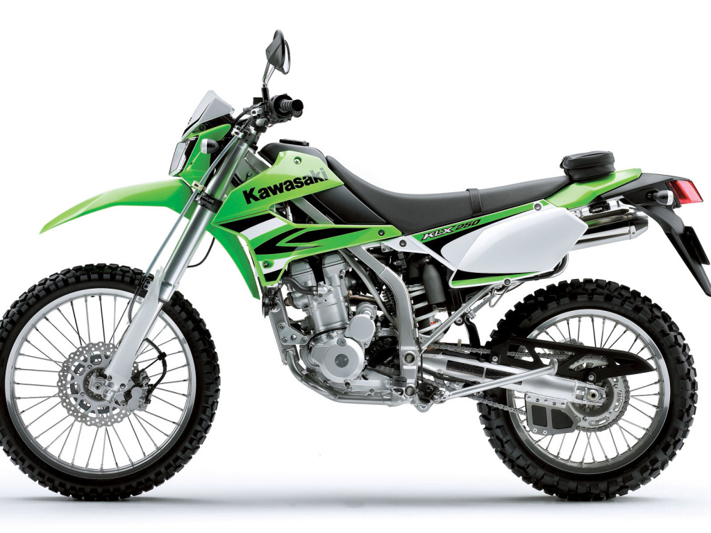 Красивый мотоцикл в москве Kawasaki KLX 250