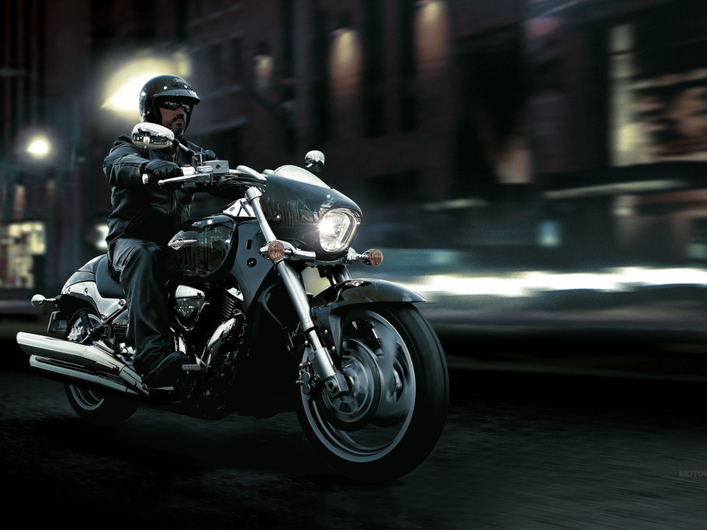 Мотоцикл Suzuki модели  Intruder M1500