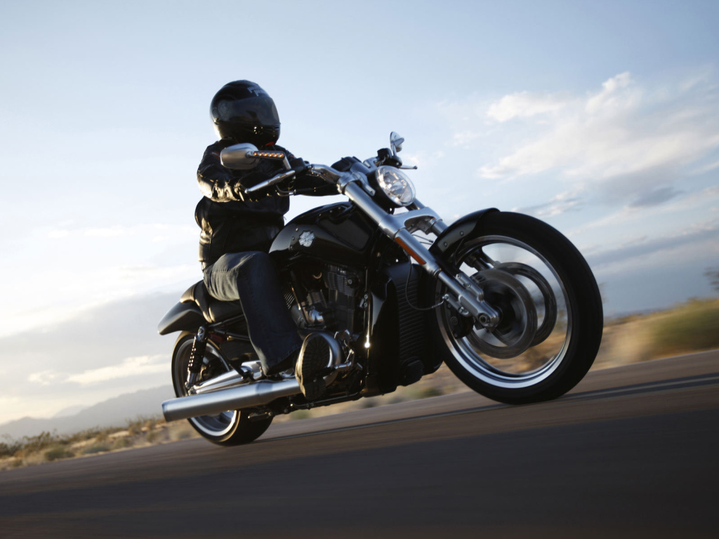 Мотоцикл модели Harley-Davidson V-Rod Muscle