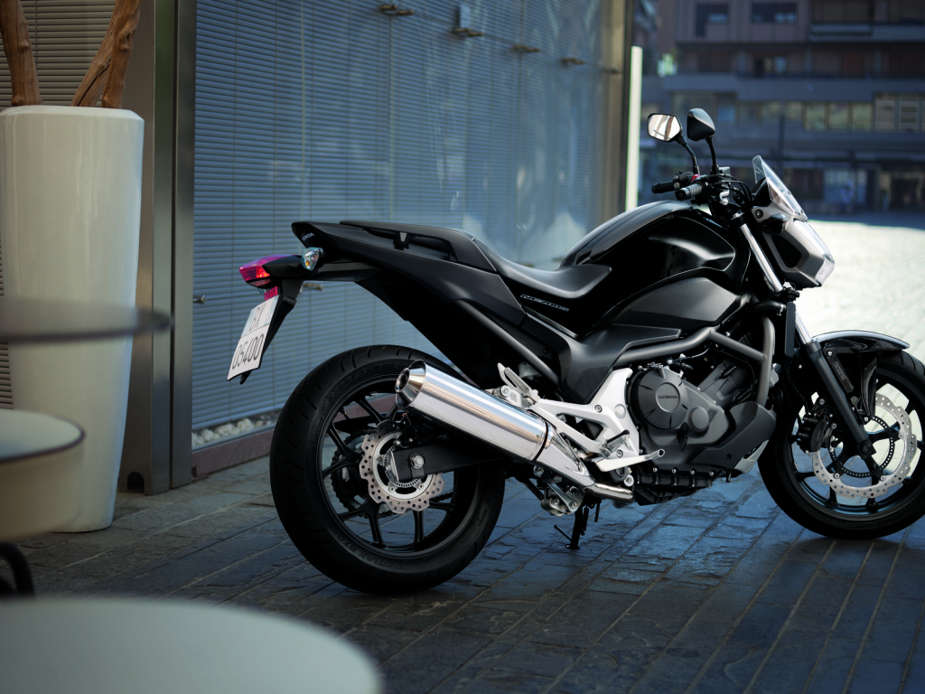 Надежный мотоцикл Honda NC 700 S