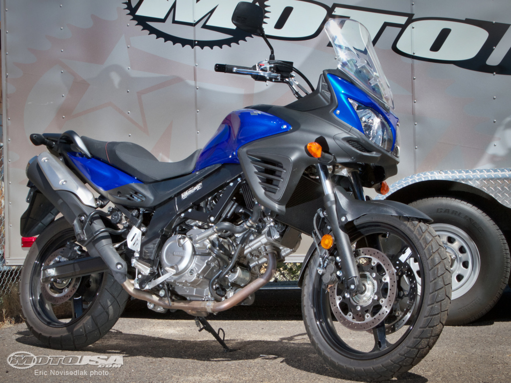 Мотоцикл Suzuki модели V-Storm 650 ABS