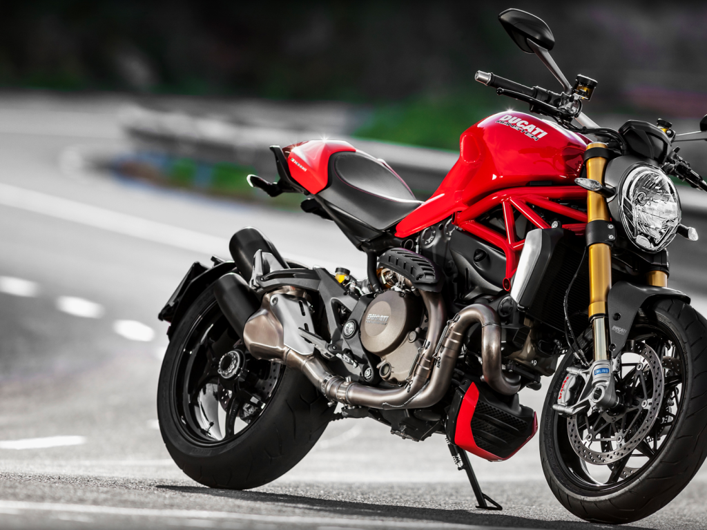 Тест-драйв мотоцикла Ducati Monster 1200