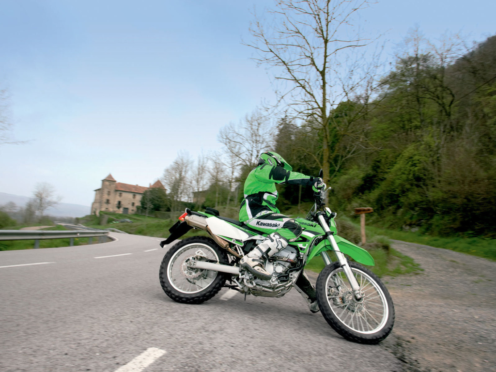 Тест-драйв мотоцикла Kawasaki KLX 250