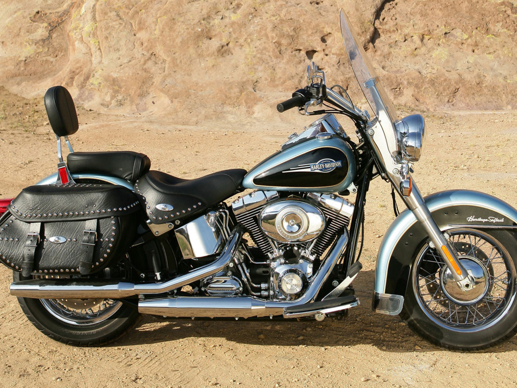 Надежный мотоцикл Harley-Davidson Heritage Softail
