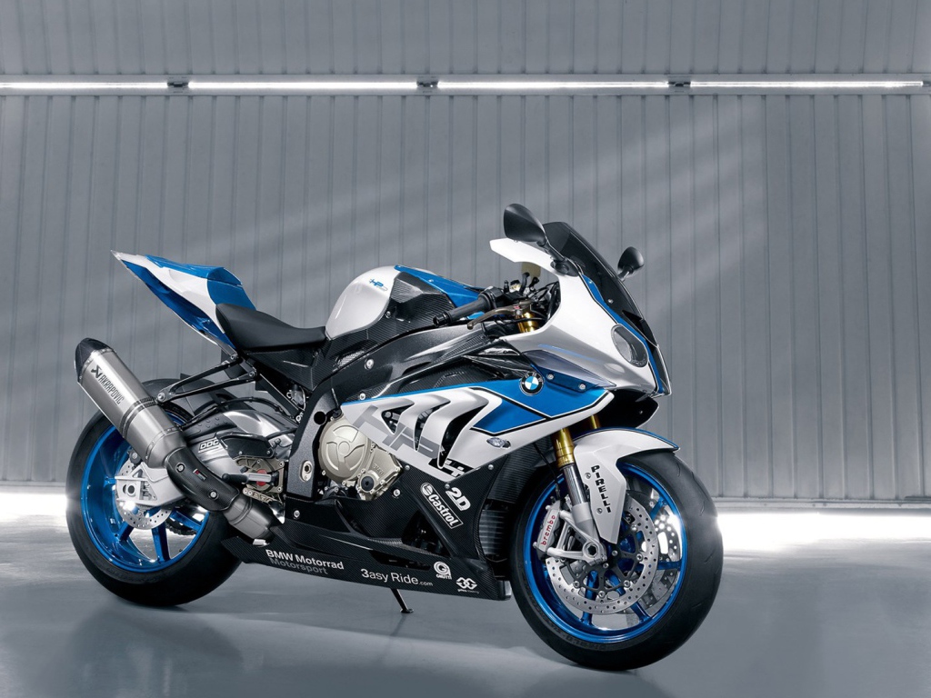 Мотоцикл BMW HP4