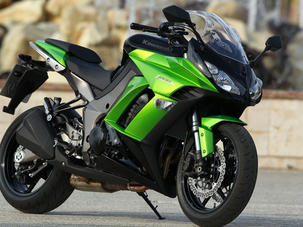 Зеленый Kawasaki z1000sx