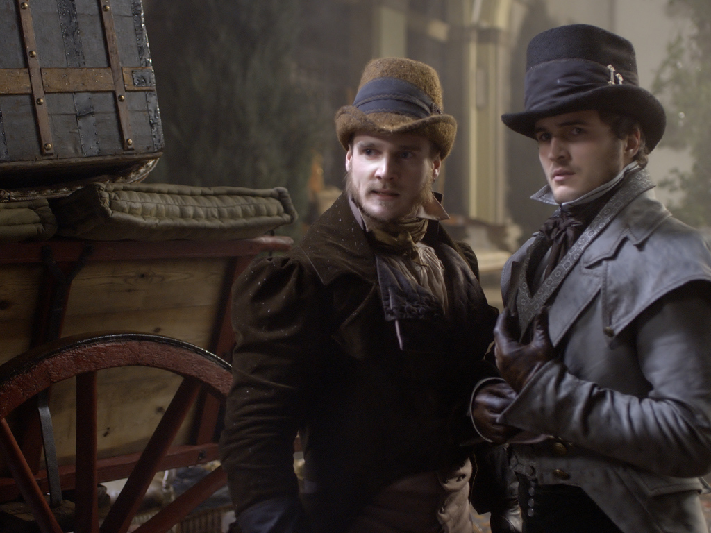 Известный фильм Красавица и чудовище 2014