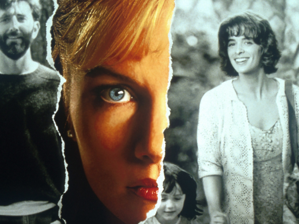 Рука, качающая колыбель