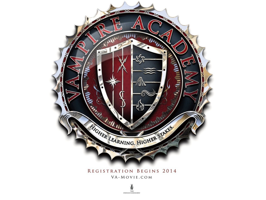 Момент из фильма Академия вампиров