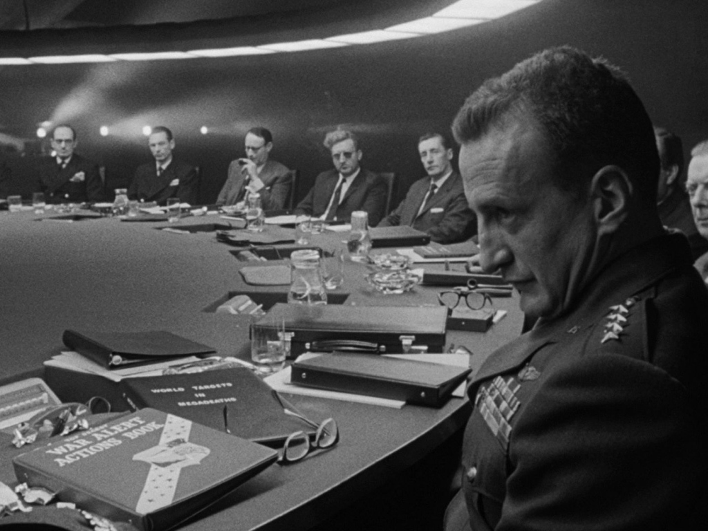 Доктор Стрейнджлав, или Как я перестал бояться и полюбил бомбу