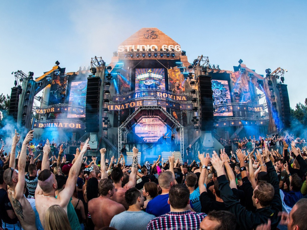 Концерт музыкальной группы