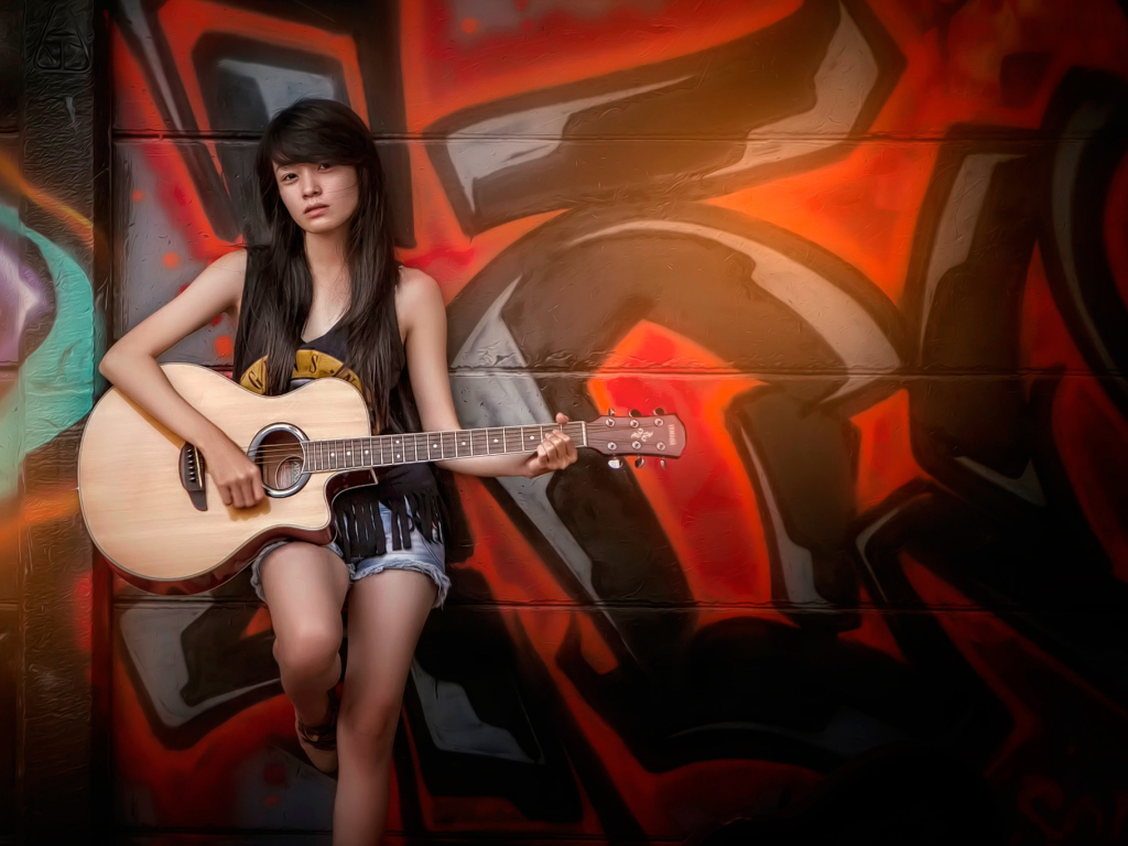 Японка с гитарой