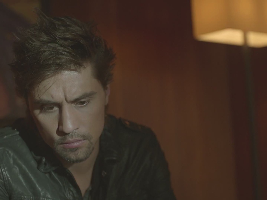 Дима Билан в совместном клипе с Юлией Волковой