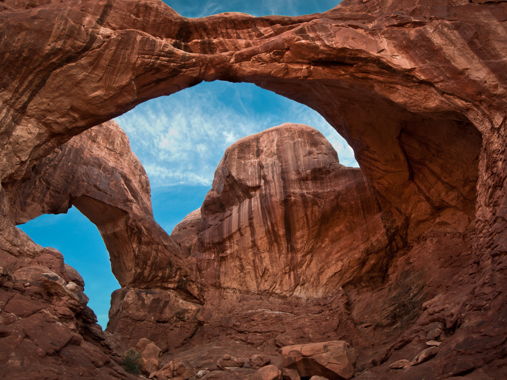 Природные арки в скалах