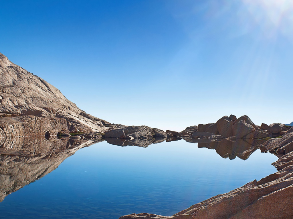 Озеро в Калифорнии