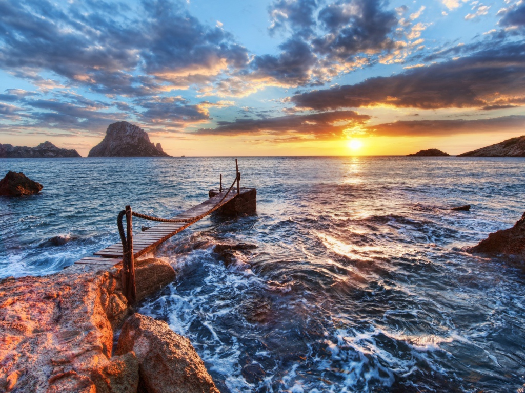 Закат у мостика